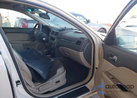 2010 Ford Fusion Sel from USA, damaged, VIN 3FAHP0JA8AR260336